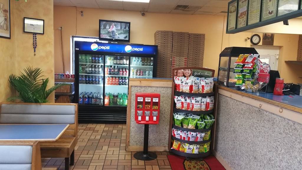 Apollon Roast Beef & Pizza | restaurant | 1 North Ave, Attleboro, MA 02703, USA | 5082264483 OR +1 508-226-4483