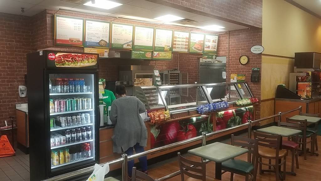 Subway | restaurant | 5555 W Atlantic Blvd, Margate, FL 33063, USA | 9549567361 OR +1 954-956-7361