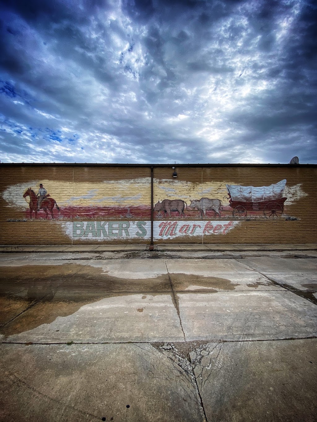 Rays Apple Market | meal takeaway | 115 W Main St, Council Grove, KS 66846, USA | 6207675219 OR +1 620-767-5219