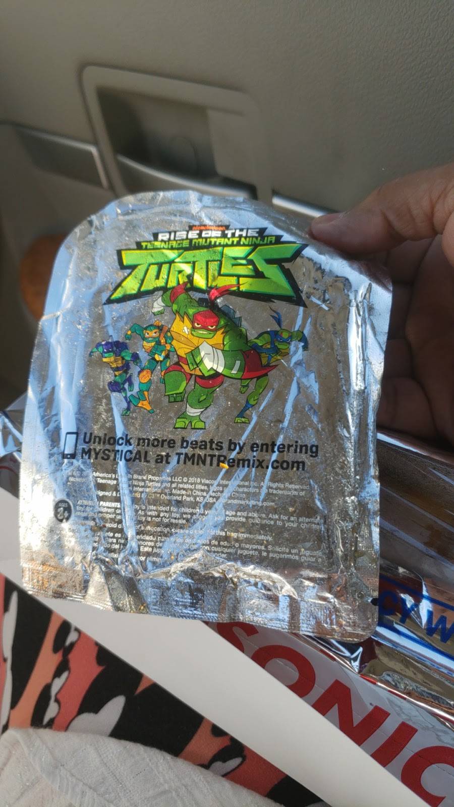 Sonic Drive-In | restaurant | 1336 N Zaragoza Rd, El Paso, TX 79936, USA | 9158550149 OR +1 915-855-0149