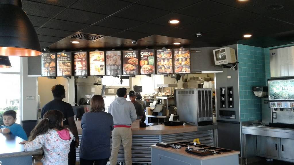 Taco Bell | meal takeaway | 2972 W Wheatland Rd, Dallas, TX 75237, USA | 9725727522 OR +1 972-572-7522