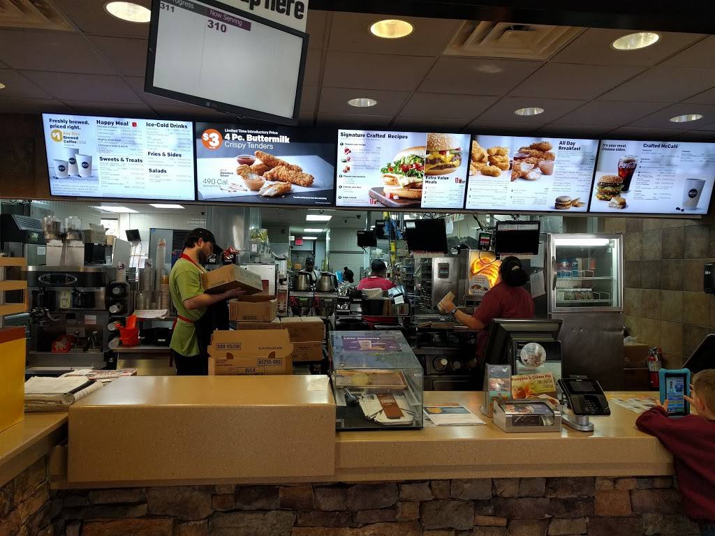 McDonalds | cafe | 210 W King St, Lancaster, PA 17601, USA | 7172996699 OR +1 717-299-6699