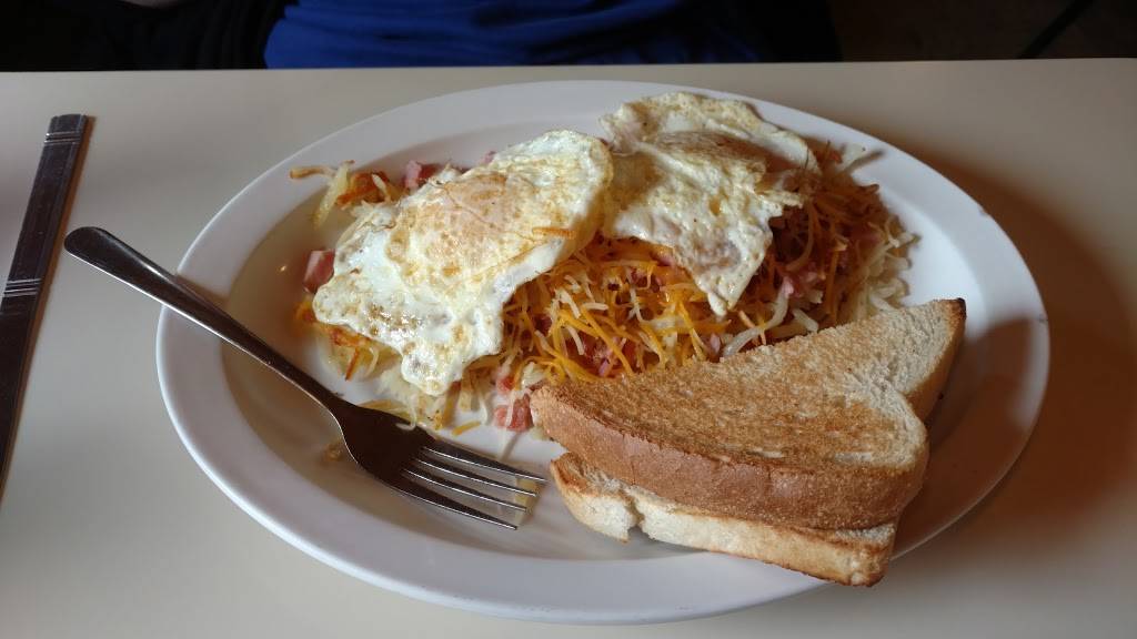 Every Day Cafe | restaurant | 537 Main St NE, Cambridge, MN 55008, USA | 7636894064 OR +1 763-689-4064