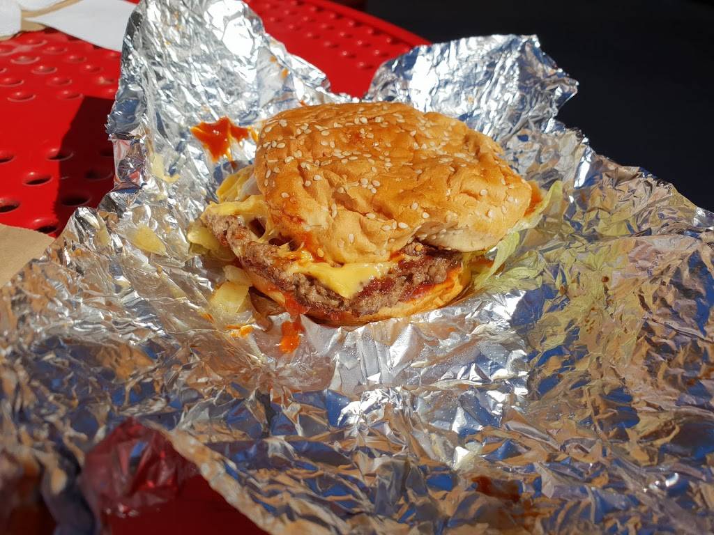 Five Guys | meal takeaway | 2445 Truxtun Rd, San Diego, CA 92106, USA | 6192231679 OR +1 619-223-1679