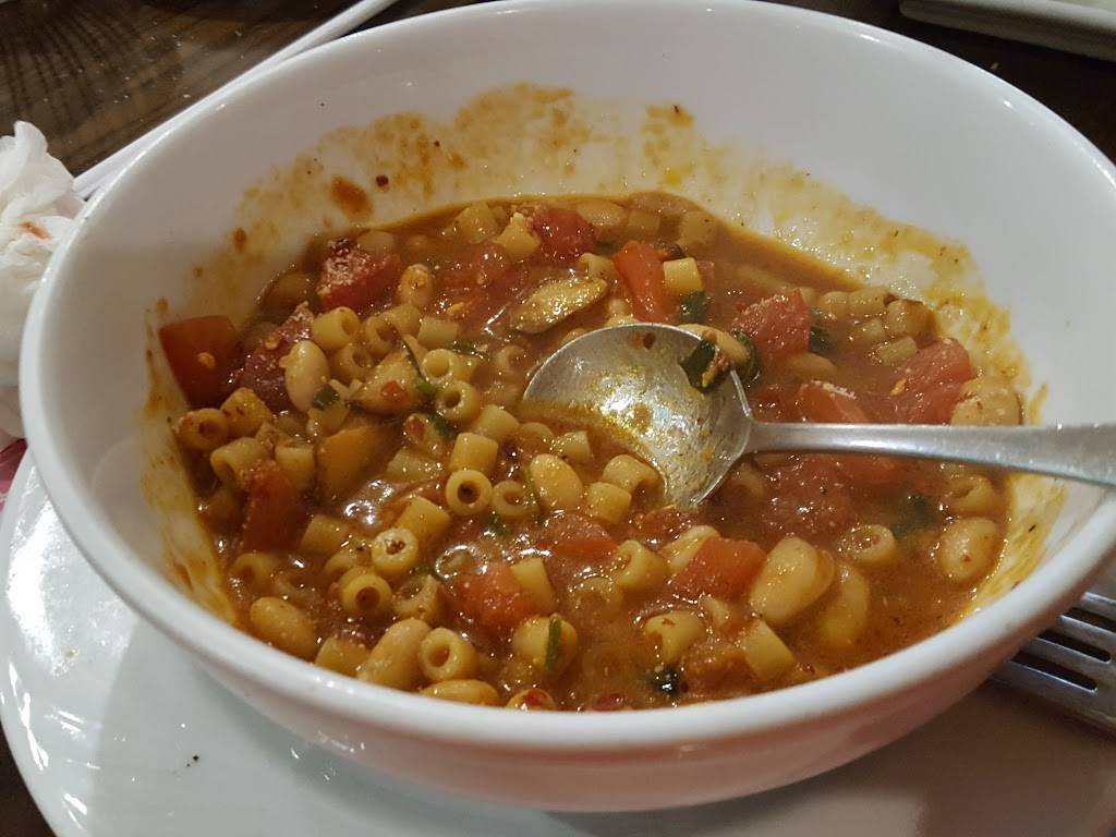 Romeos Pizza | restaurant | 322 Dogwood Ave, Franklin Square, NY 11010, USA | 5164816630 OR +1 516-481-6630