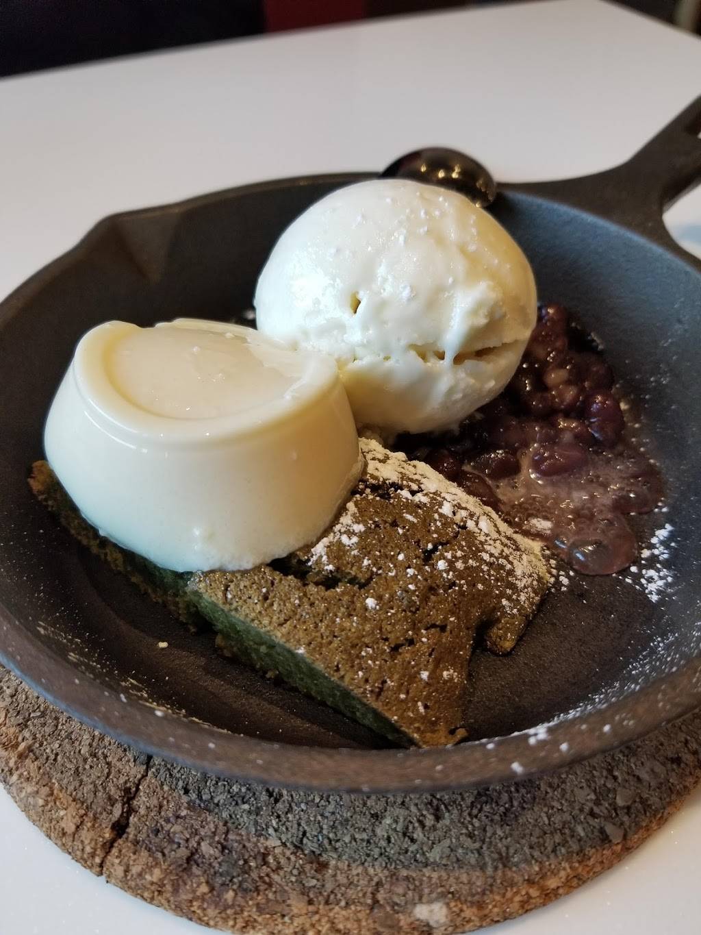 Flaming Kitchen | restaurant | 3250 Midland Ave Unit G126, Scarborough, ON M1V 0C4, Canada | 4162976055 OR +1 416-297-6055