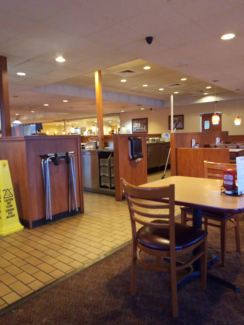Dennys | restaurant | 275 W Hampden Ave, Englewood, CO 80110, USA | 3037616155 OR +1 303-761-6155