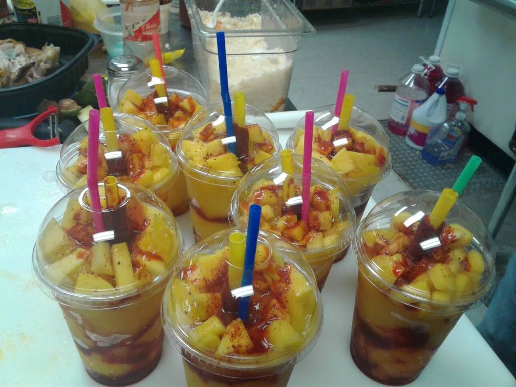 Paleteria La Estación | restaurant | 960 N Walnut Creek Dr #106, Mansfield, TX 76063, USA | 4694220578 OR +1 469-422-0578