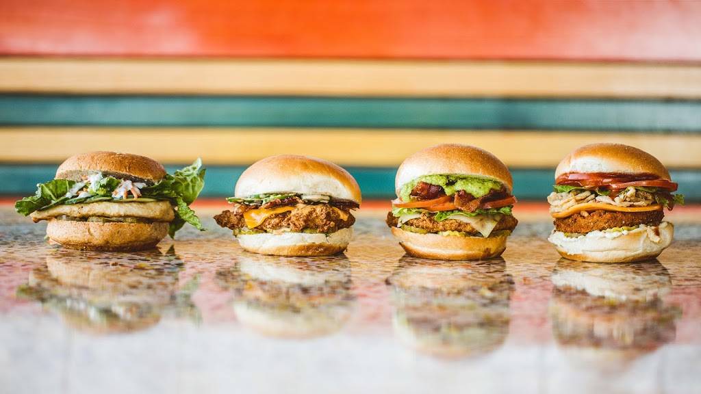 Flyrite Chicken Domain | restaurant | 11420 Rock Rose Ave, Austin, TX 78758, USA | 5125463458 OR +1 512-546-3458