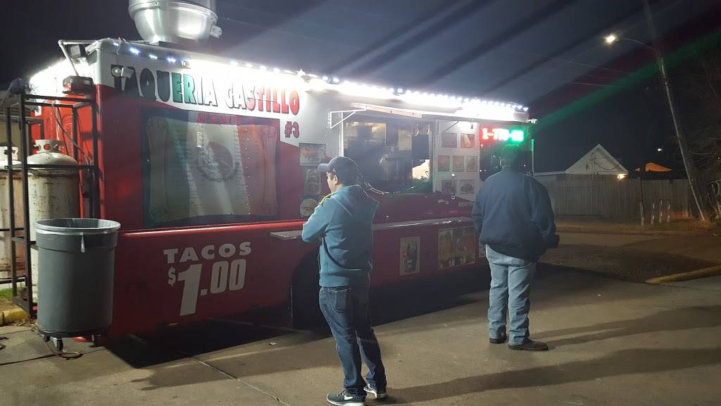 Castillo Taqueria | restaurant | 930 Edgebrook Dr, Houston, TX 77034, USA | 2817799280 OR +1 281-779-9280