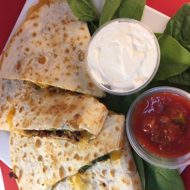 Eat Better Deli and Grill | restaurant | 4202, 527 E 137th St, Bronx, NY 10454, USA | 3472702323 OR +1 347-270-2323