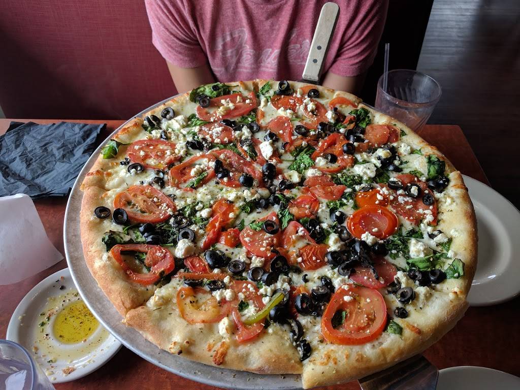 Russos New York Pizzeria at The Reserve | restaurant | 1708 Spring Green Blvd, Katy, TX 77494, USA | 8329817727 OR +1 832-981-7727