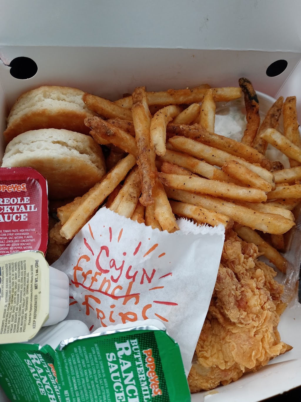 Popeyes Louisiana Kitchen | restaurant | 350 E 9 Mile Rd, Pensacola, FL 32514, USA | 8504785258 OR +1 850-478-5258