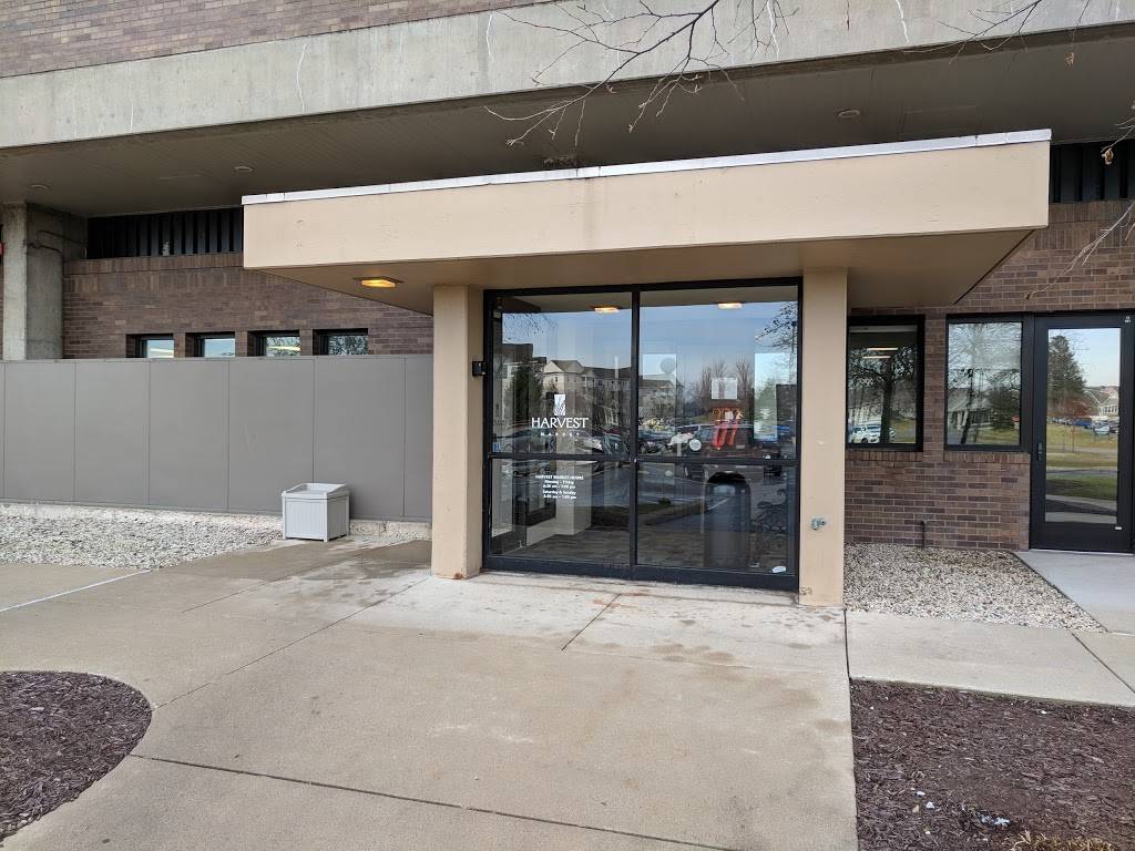 Harvest Market | cafe | 125 Hospital Dr, Watertown, WI 53098, USA | 9202624260 OR +1 920-262-4260