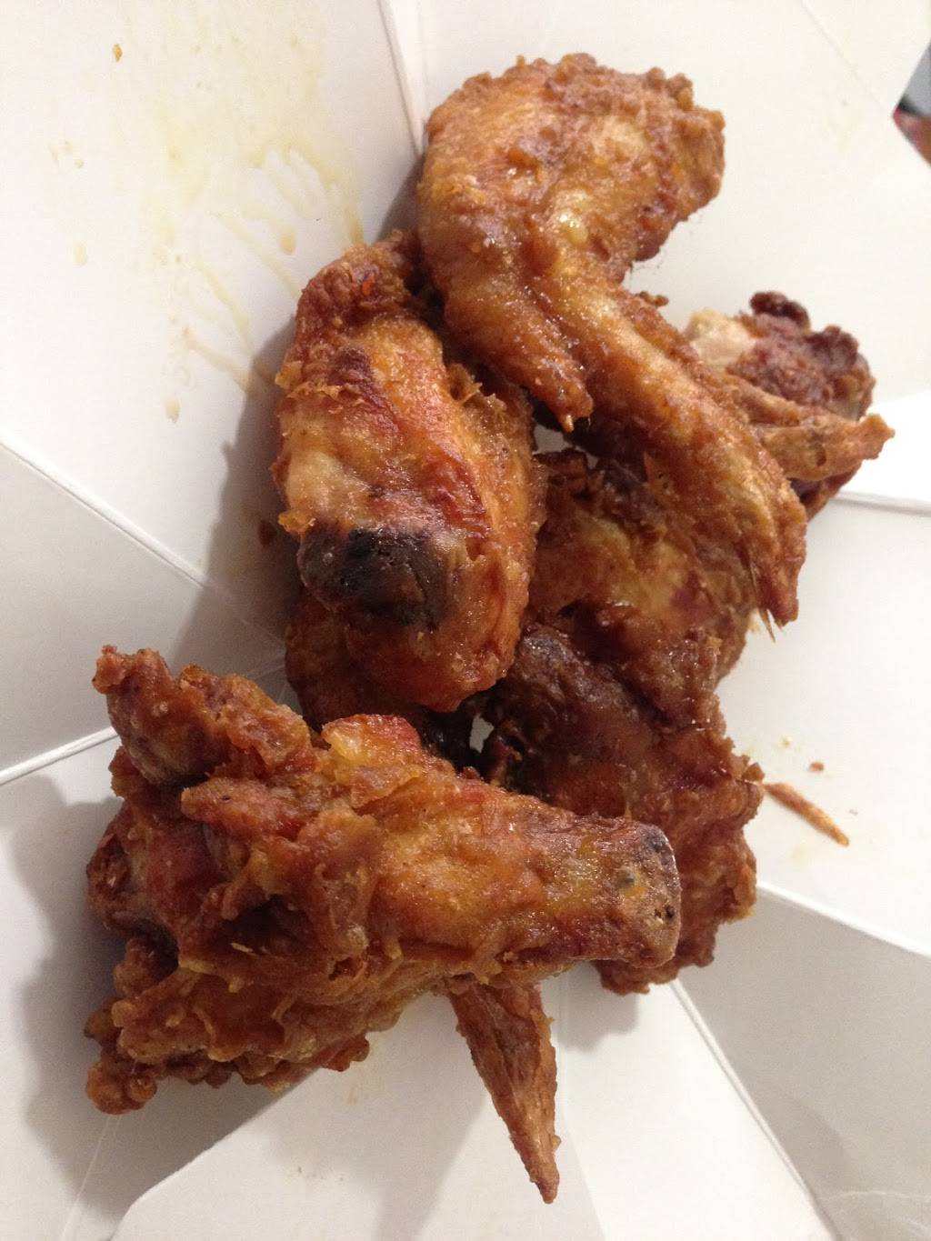 China Hut | restaurant | 7100 N Clark St, Chicago, IL 60626, USA | 7733813838 OR +1 773-381-3838