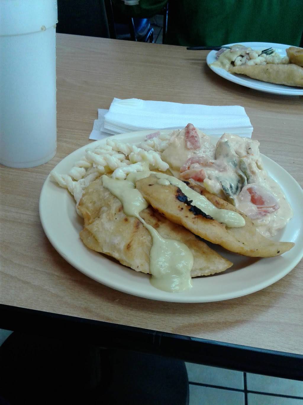 Taqueria Los Primos | restaurant | 18267 Soledad Canyon Rd, Canyon Country, CA 91387, USA | 6612518882 OR +1 661-251-8882