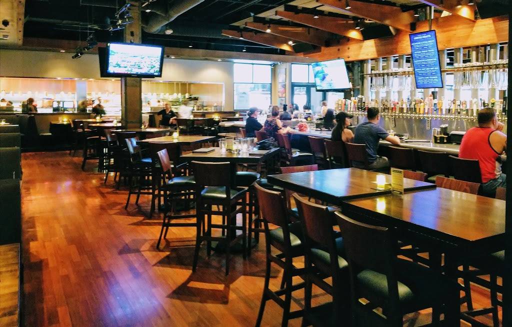 Yard House | restaurant | 160 N Brea Blvd, Brea, CA 92821, USA | 7145299273 OR +1 714-529-9273