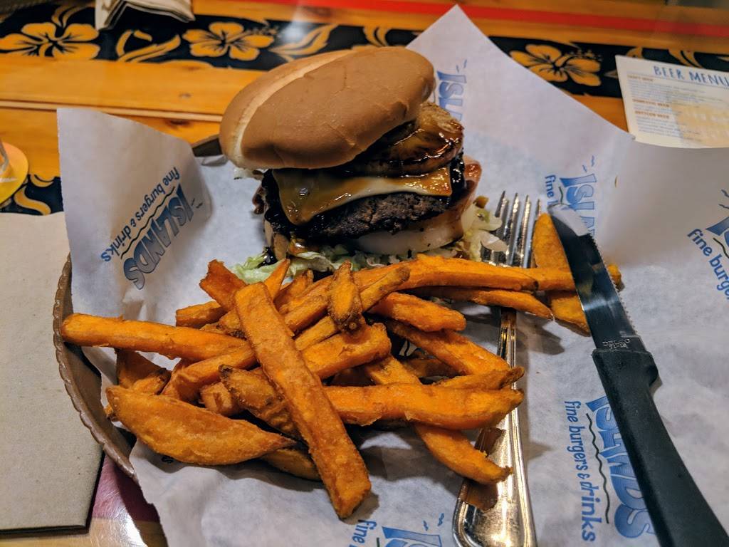 Islands Restaurant West Covina | restaurant | 139 N Barranca St, West Covina, CA 91791, USA | 6263316223 OR +1 626-331-6223