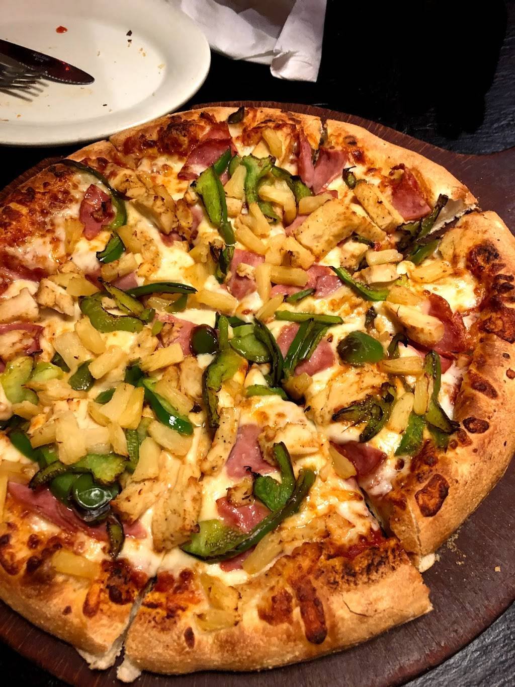 Pizza Hut | restaurant | 179 E W Cocoa Beach Causeway, Cocoa Beach, FL 32931, USA | 3217832780 OR +1 321-783-2780