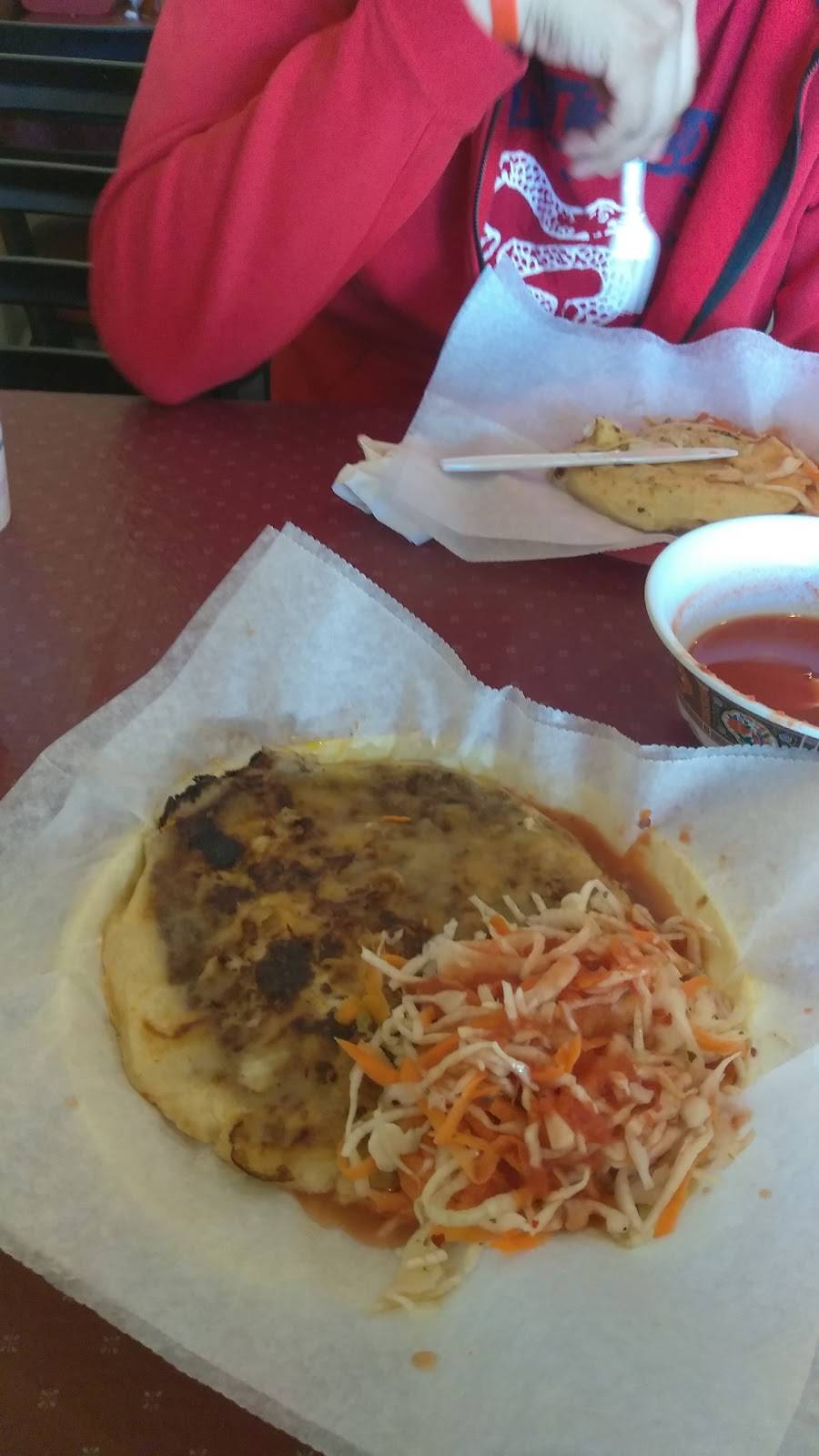 Pupuseria Doña Azucena | restaurant | 8764 Richmond Hwy, Alexandria, VA 22309, USA | 7037991000 OR +1 703-799-1000