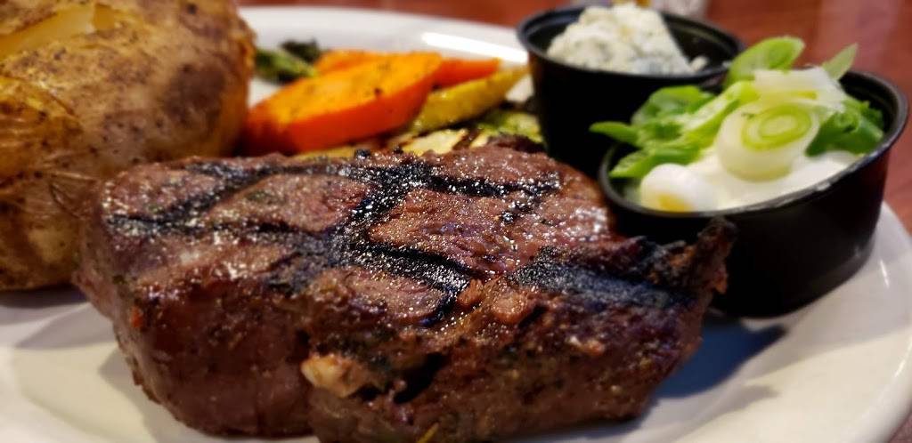 Beach Sports Grill & Bar | restaurant | 8022 Limonite Ave, Riverside, CA 92509, USA | 9513604700 OR +1 951-360-4700