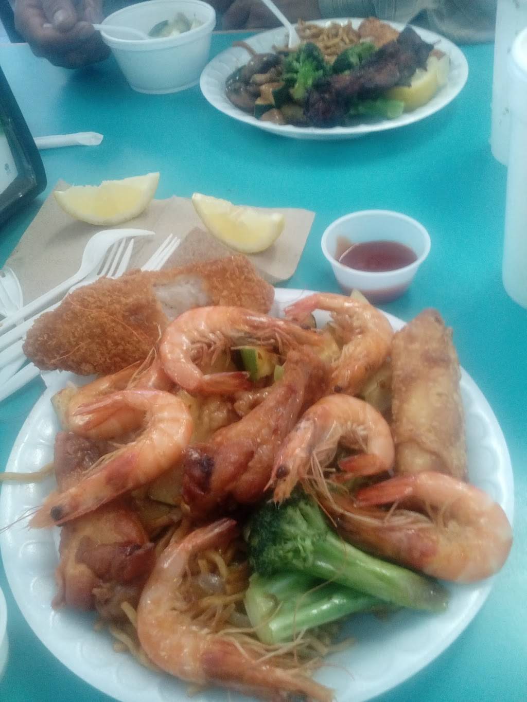 New China | restaurant | 155, 6044 S 16th St, Phoenix, AZ 85042, USA | 6022439559 OR +1 602-243-9559