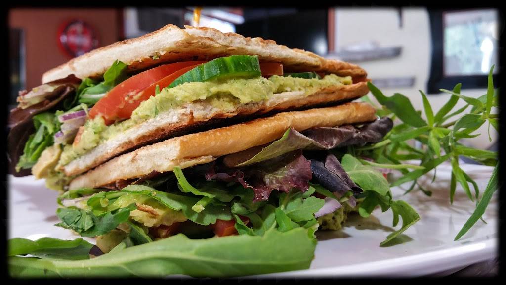 Hummus House | restaurant | 1502 W Chew St, Allentown, PA 18102, USA | 6104348800 OR +1 610-434-8800