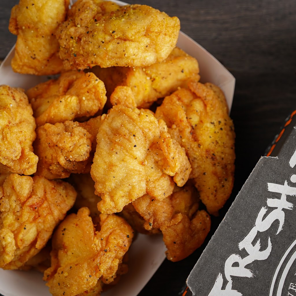 Wing Snob | restaurant | 41031 Garfield Rd, Clinton Twp, MI 48038, USA | 5869009464 OR +1 586-900-9464