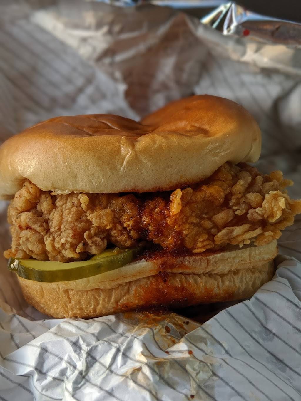 KFC | restaurant | 2312 S Maryland Pkwy, Las Vegas, NV 89104, USA | 7252183640 OR +1 725-218-3640