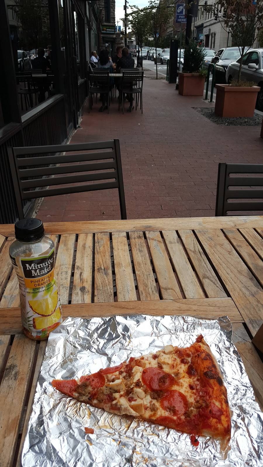 Viccinos Italian Gourmet | meal delivery | 1315 N Charles St, Baltimore, MD 21202, USA | 4103470349 OR +1 410-347-0349