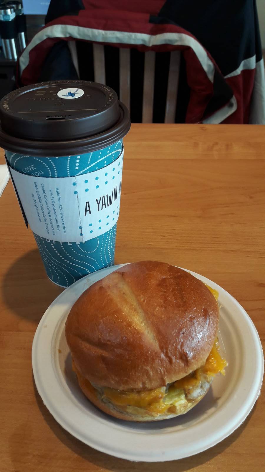 Caribou Coffee | cafe | 3700 University Ave, Waterloo, IA 50701, USA | 3192322156 OR +1 319-232-2156