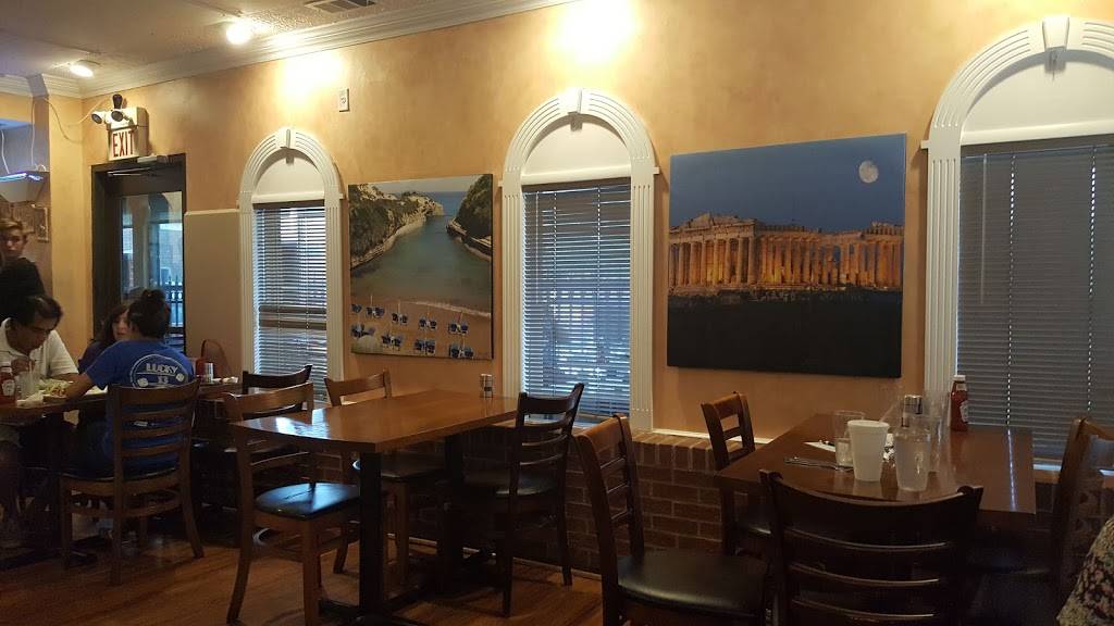 Katerinas Greek Cuisine | restaurant | 9212 Center St, Manassas, VA 20110, USA | 7033614976 OR +1 703-361-4976