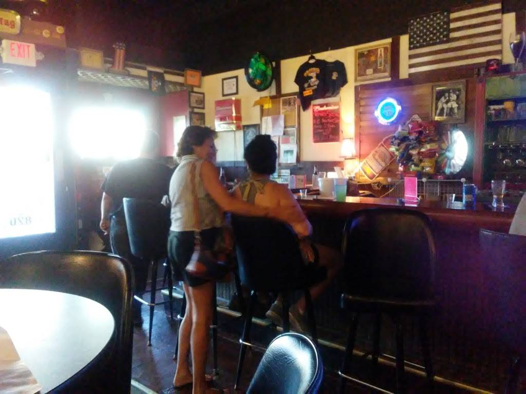 Rascals Pub & Grub | restaurant | 820 Main St, Keokuk, IA 52632, USA | 3195242839 OR +1 319-524-2839