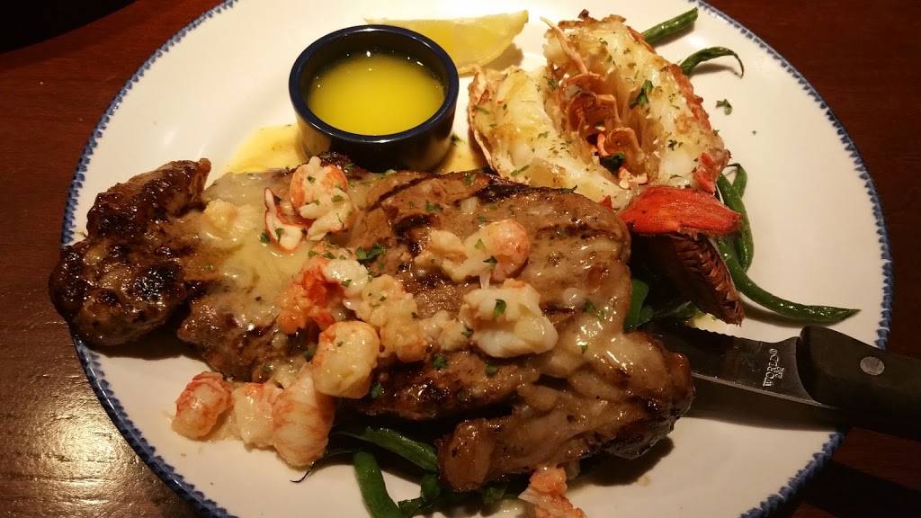 Red Lobster | restaurant | 309 Rocky Run Pkwy, Talleyville, DE 19803, USA | 3024795582 OR +1 302-479-5582