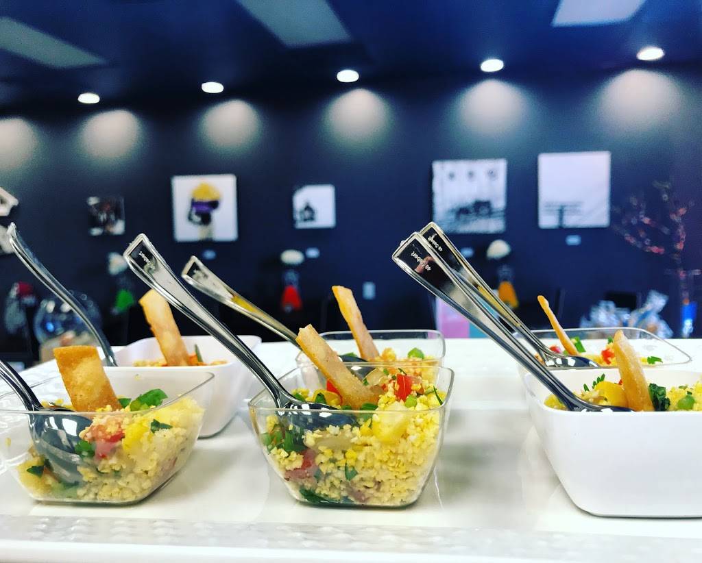 Unique Bistro | restaurant | 6260 Westpark Dr suite 120, Houston, TX 77057, USA | 9293827472 OR +1 929-382-7472