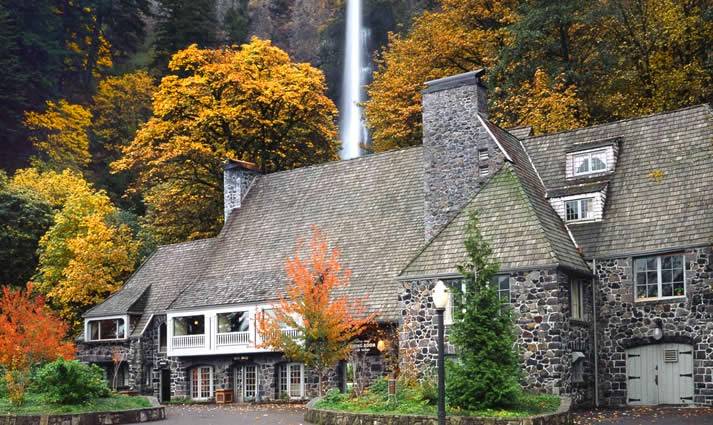Multnomah Falls Lodge | restaurant | 53000 East, Historic Columbia River Hwy, Corbett, OR 97019, USA | 5036952376 OR +1 503-695-2376
