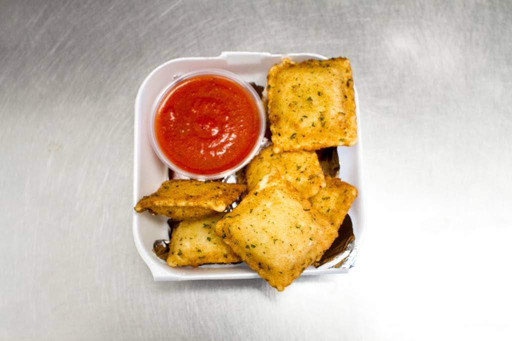 Calz Pizza, Subs, & Wings | restaurant | 8245 Hampton Blvd, Norfolk, VA 23505, USA | 7574233663 OR +1 757-423-3663