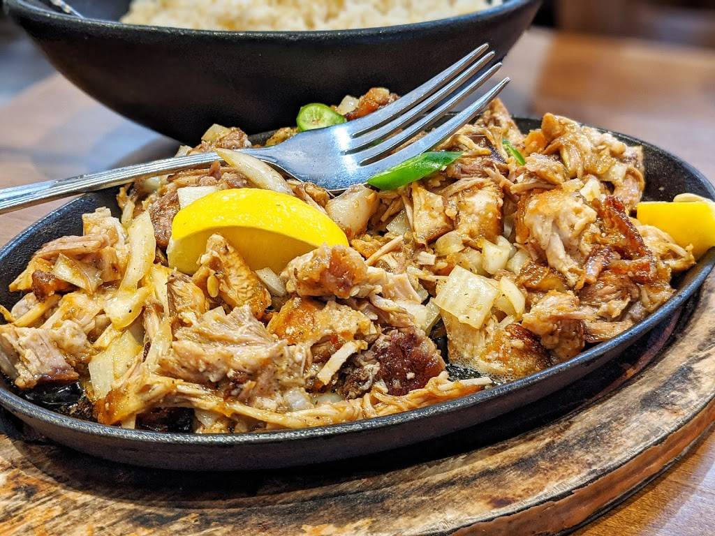 Maxs Restaurant, Cuisine of the Philippines | restaurant | 16830 Southcenter Pkwy, Tukwila, WA 98188, USA | 2066986297 OR +1 206-698-6297