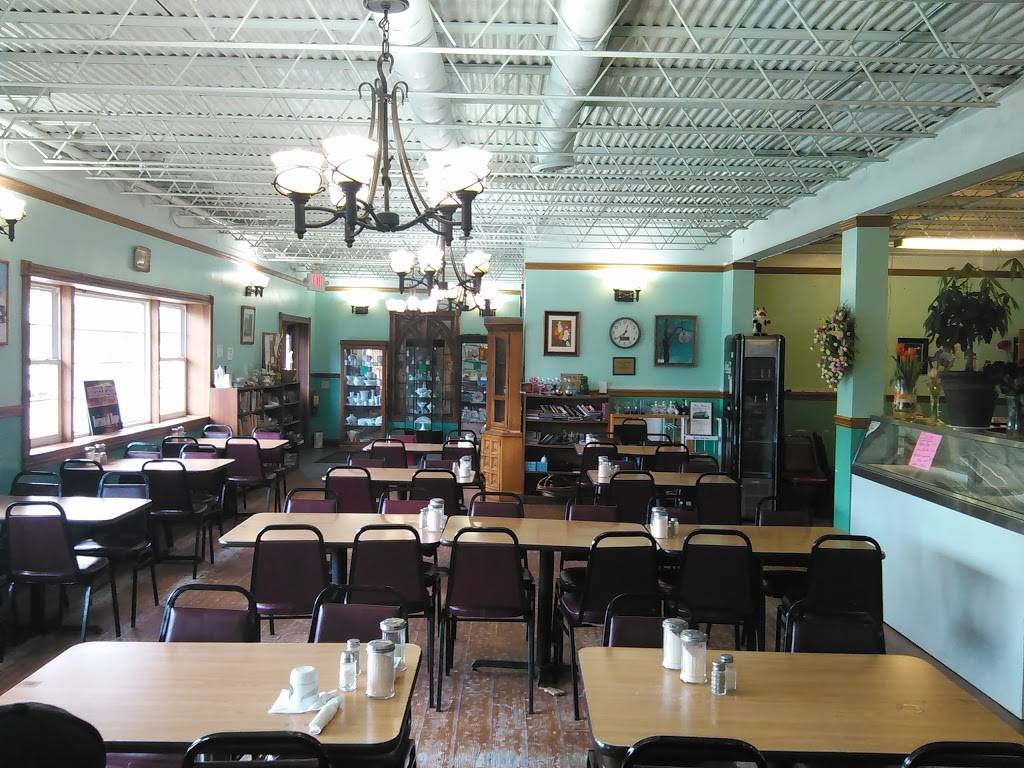 Victorias Country Inn | restaurant | 6925 W Third St, Dayton, OH 45417, USA | 9378357113 OR +1 937-835-7113