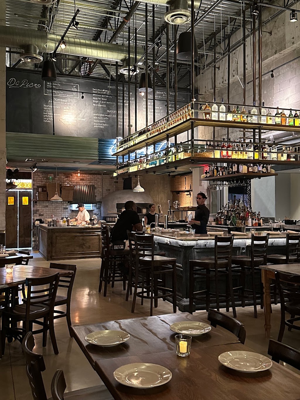 DC PIE CO. Doral | restaurant | 8455 NW 53rd St G101, Doral, FL 33166, USA | 7865773287 OR +1 786-577-3287