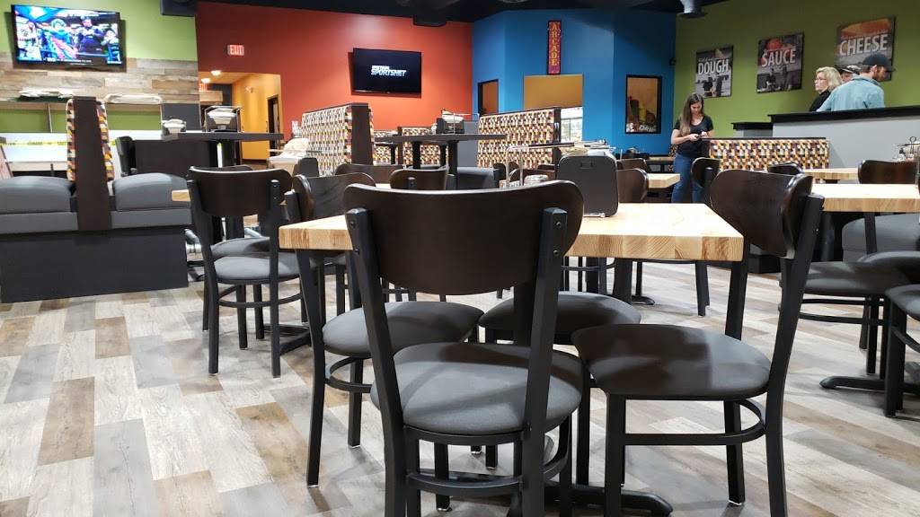 Round Table Pizza | meal takeaway | 29910 Murrieta Hot Springs Rd, Murrieta, CA 92563, USA | 9516771014 OR +1 951-677-1014