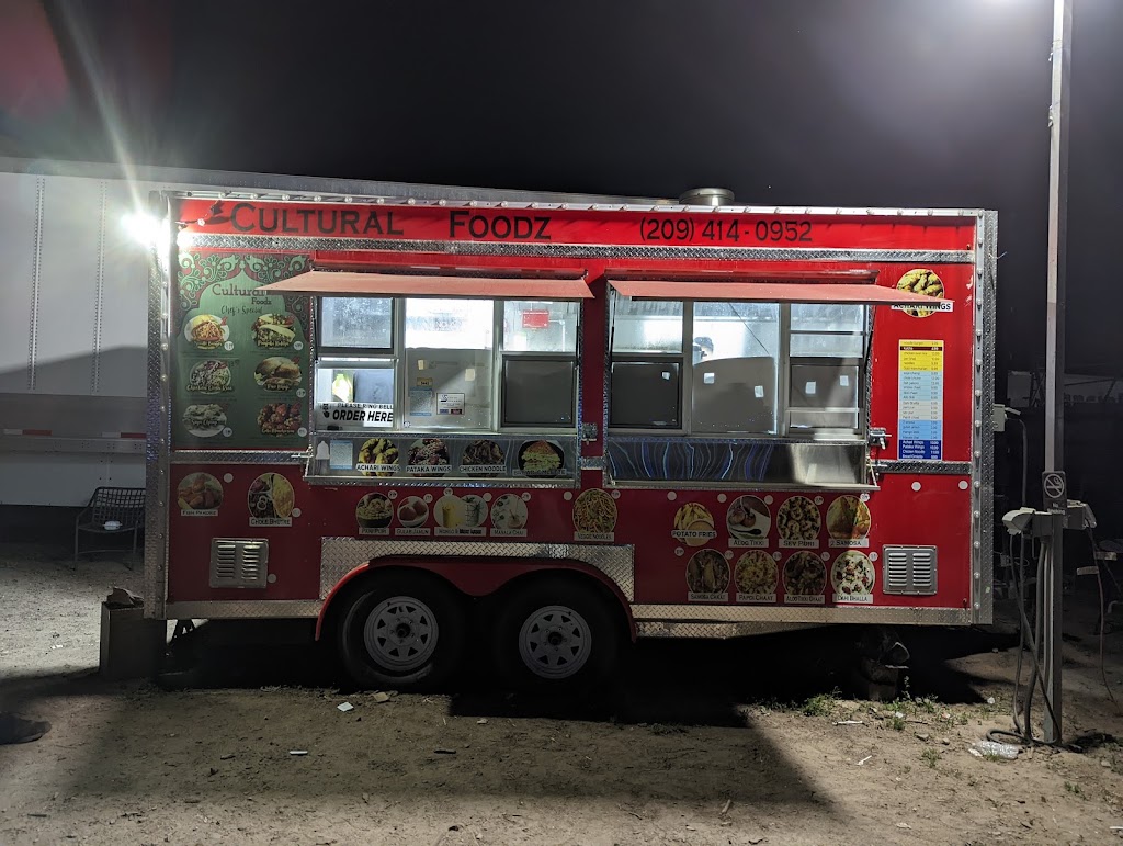 Cultural foodz Truck (Indian Food Truck) | restaurant | 8441 S El Dorado St, French Camp, CA 95231, USA | 2094140952 OR +1 209-414-0952