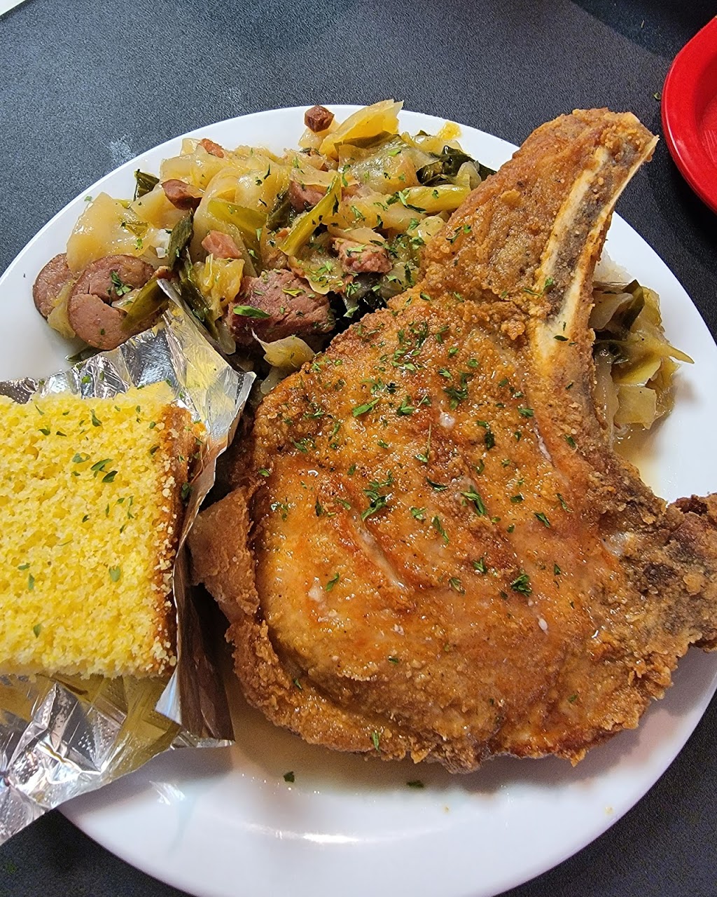 Family Cajun Kitchen | restaurant | 5351 Paris Rd, Chalmette, LA 70043, USA | 5047669953 OR +1 504-766-9953