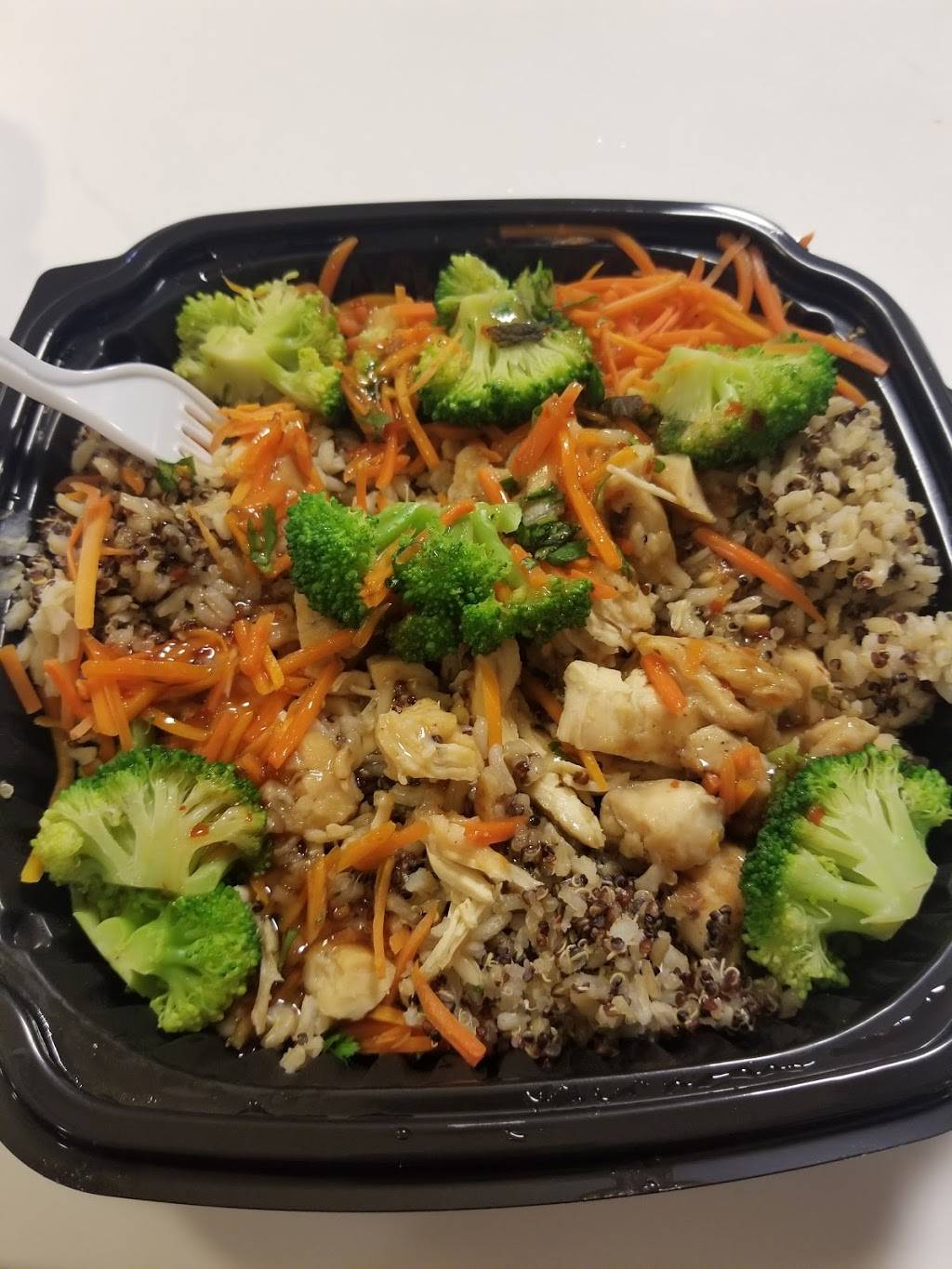 UFood Grill | restaurant | Concourse C, 776 N Terminal Dr, Salt Lake City, UT 84122, USA | 8013226307 OR +1 801-322-6307