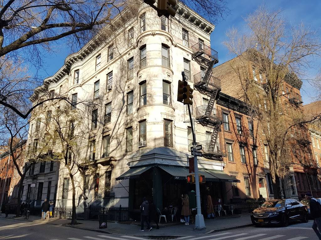 Tartine | restaurant | 253 W 11th St, New York, NY 10014, USA | 2122292611 OR +1 212-229-2611