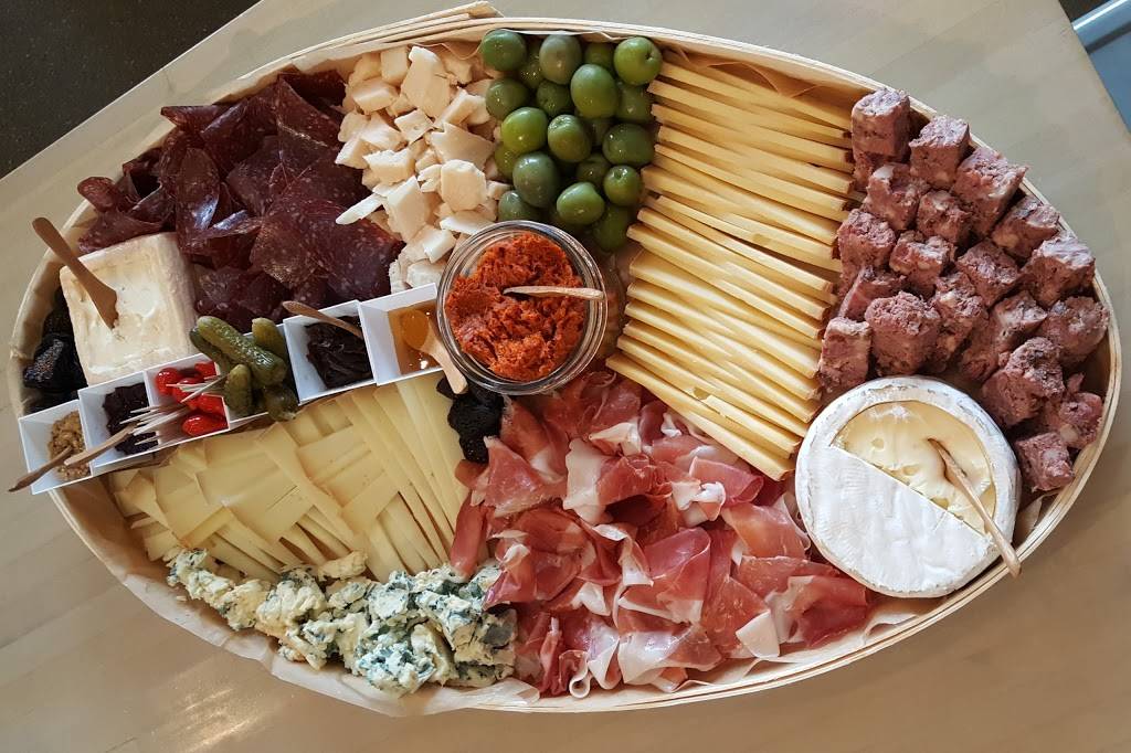 Aperitivo | restaurant | 435 Ionia Ave SW, Grand Rapids, MI 49503, USA | 6162597045 OR +1 616-259-7045