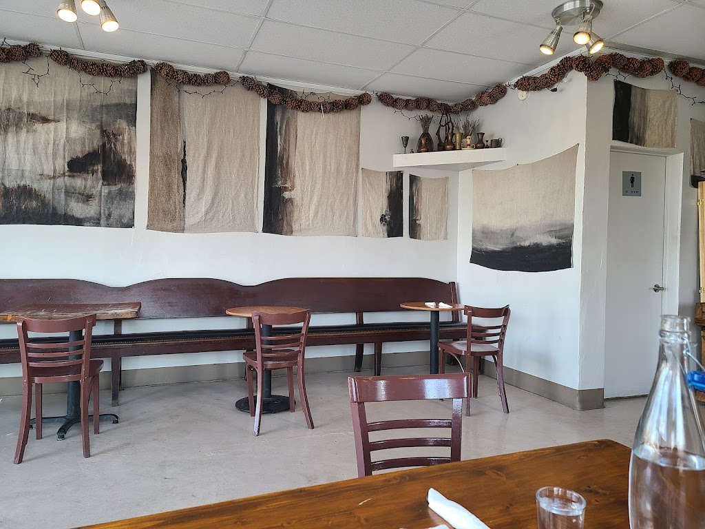 Dish Bistro | restaurant | 588 Old Mammoth Rd #4, Mammoth Lakes, CA 93546, USA | 7609203738 OR +1 760-920-3738