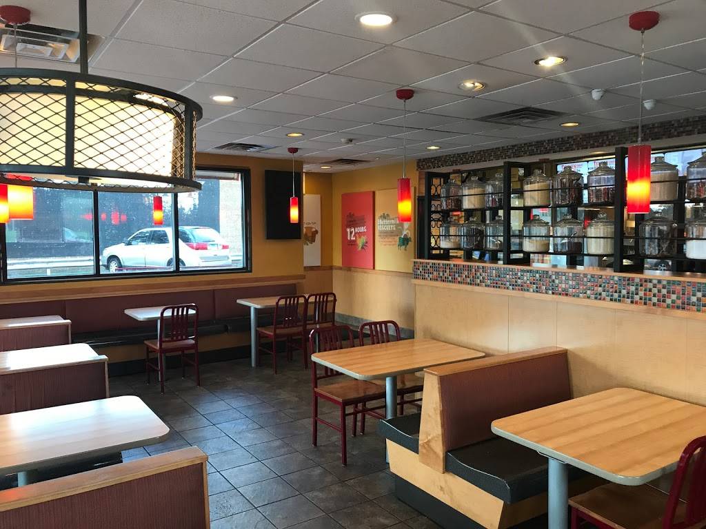 Popeyes Louisiana Kitchen | restaurant | 616 E 103rd St, Chicago, IL 60628, USA | 7734683838 OR +1 773-468-3838