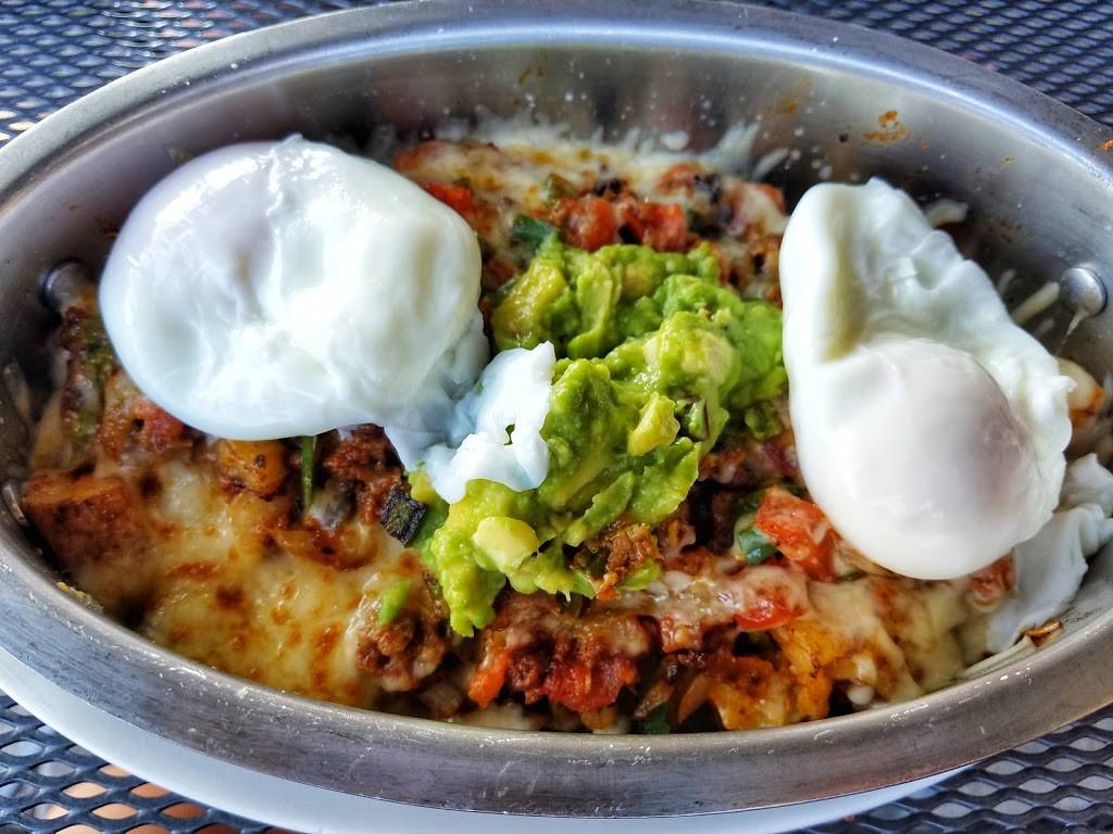 Stray Hen Cafe | restaurant | 105 S York St suite a, Elmhurst, IL 60126, USA | 6303595282 OR +1 630-359-5282