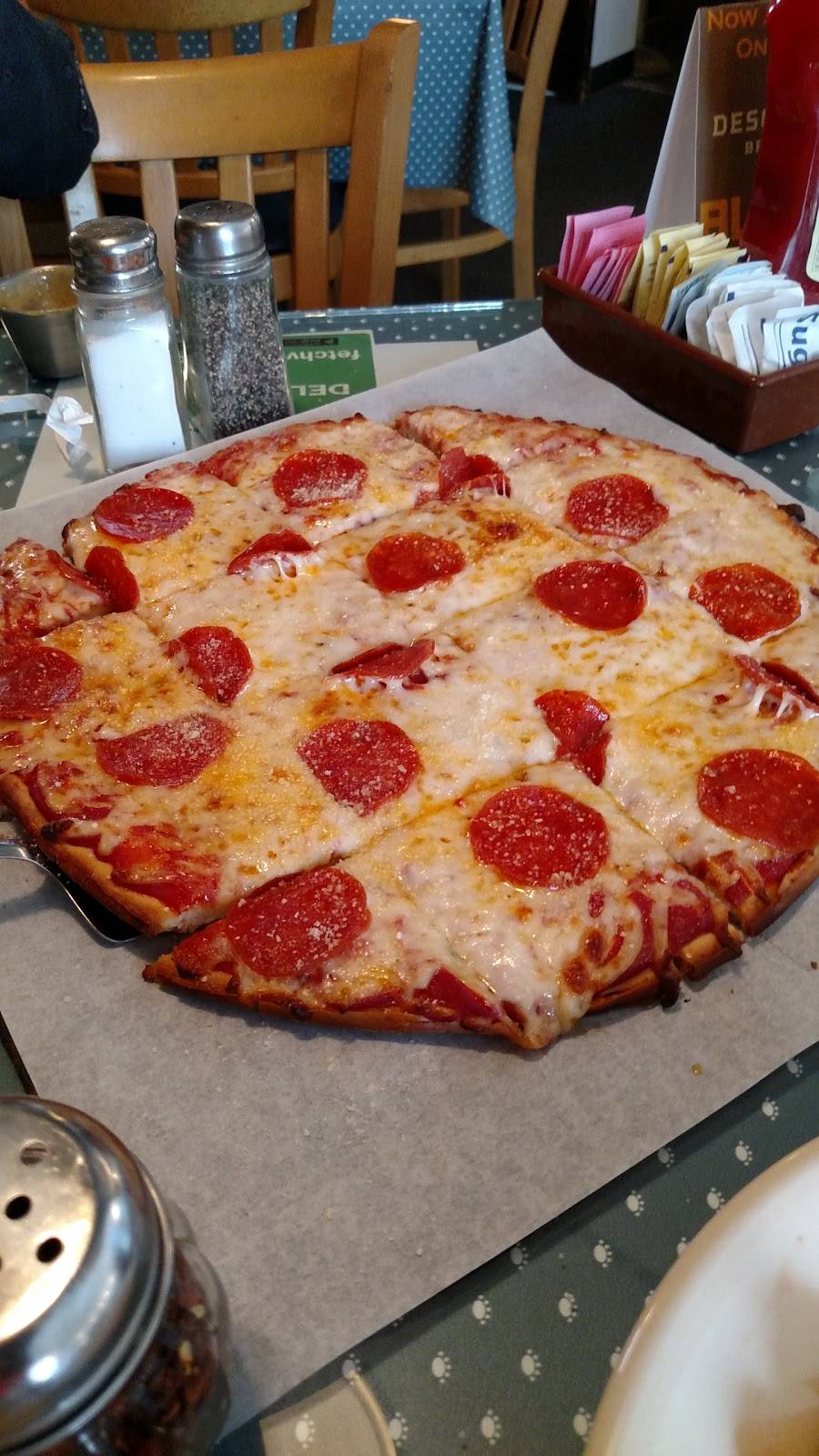 Jimmy Vs Restaurant | meal takeaway | 3404 Brandon Ave SW, Roanoke, VA 24018, USA | 5403457311 OR +1 540-345-7311